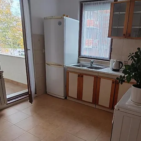 Apartman Trg بيت ضيافة *